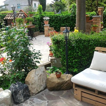 Bed And Breakfast Val Di Lupa Кастелина Маритима Екстериор снимка