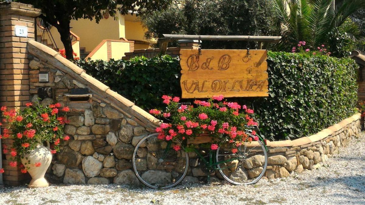 Bed And Breakfast Val Di Lupa Кастелина Маритима Екстериор снимка
